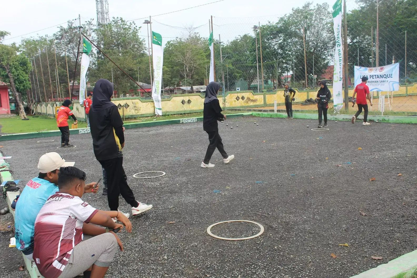 Cabang olahraga petanque saat ini semakin digemari di Kabupaten Mojokerto.